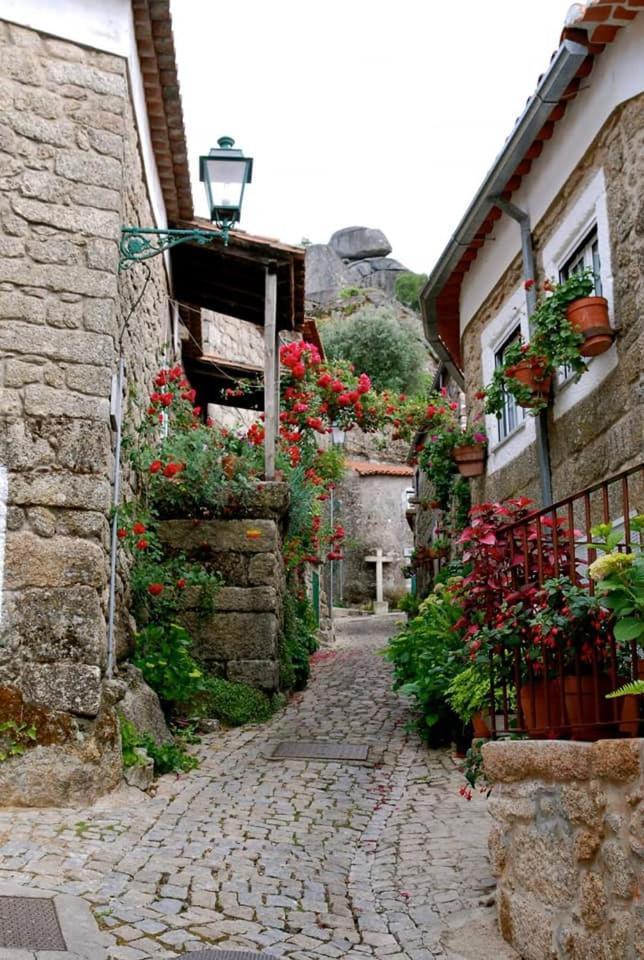 Casa Do Miradouro Villa Монсанту Екстериор снимка